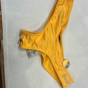 NWT Victoria’s Secret pink bikini bottom